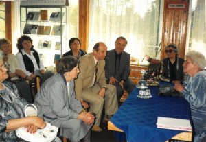 Spotkanie autorskie z Marią Teodorowicz "Dziewczęta z tamtych zdjęć", 1995 r.