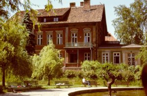 Budynek Biblioteki przed remontem, lata 70.